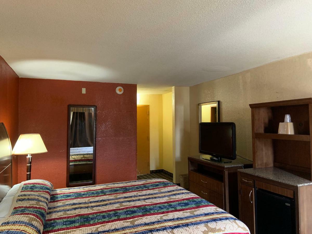 Real Value Inn Memphis Exterior foto